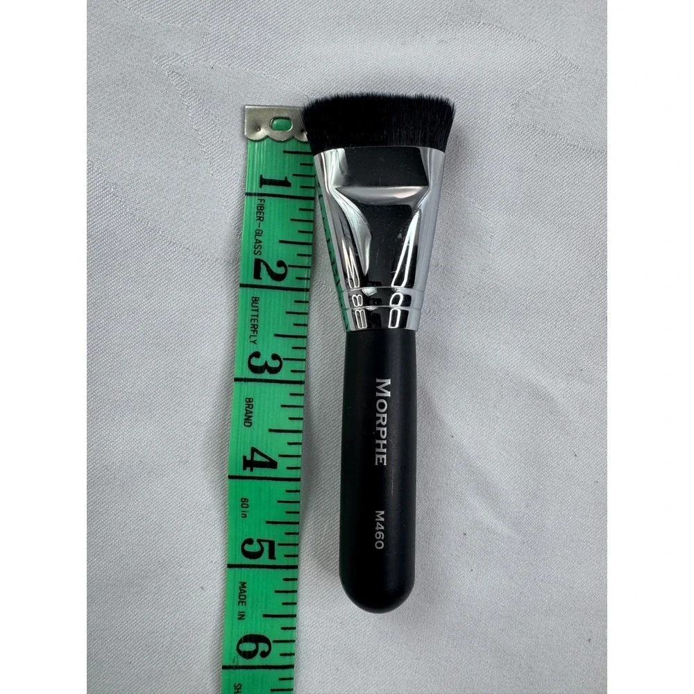Morphe M460 Flat Contour Brush Black Silver Synthetic Bristles Sculpting Tool